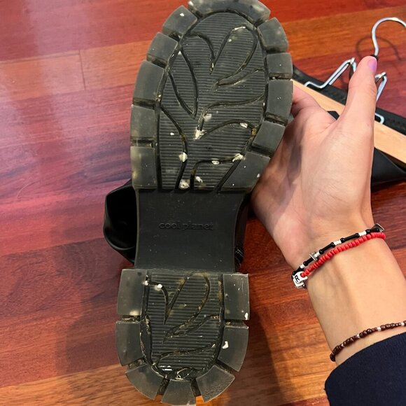 cool planet - Rosaliaa / Size 7.5 - Picture 6 of 7